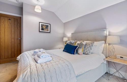 York Casa | Pass the Keys No. 5 - Chestnut Cottage