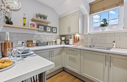 York Casa | Pass the Keys | No. 3 - Lime Tree Cottage