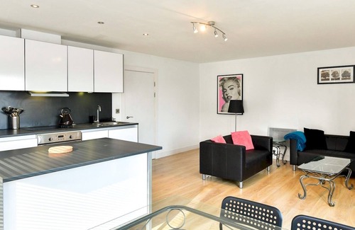 Atlantic Wharf Apartamento | Pass the Keys | Perfectly Located 2 Bed Flat
