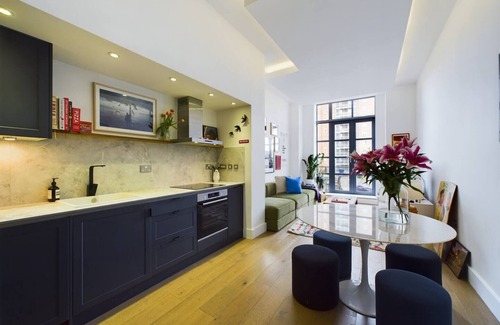 Homerton Apartamento | Pass the Keys | Perfectly Located Apartment