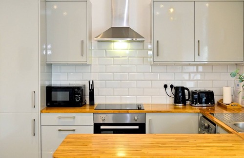 Caerau Apartamento | Pass the Keys | Pontcanna - Chic 2-Bed Flat w/Parking