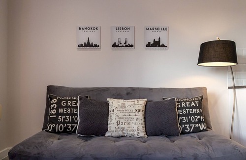 Sheldon Apartamento | Pass the Keys | Prime Luxurious Apartment | NEC | Free Parking!!