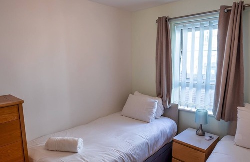 Southbourne Apartamento | Pass the Keys | Quiet lovely apartmen with parking
