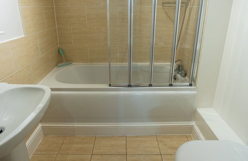 Southbourne Apartamento | Pass the Keys | Quiet lovely apartmen with parking