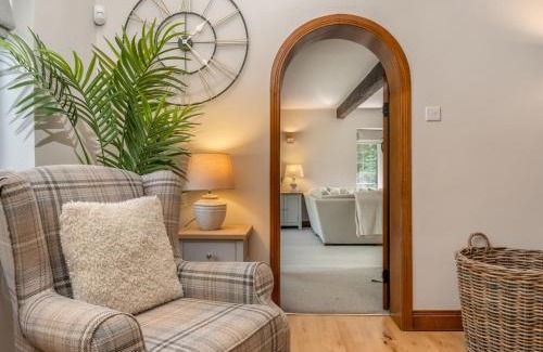 Radnage Casa | Pass the Keys Quintessential Chilterns Hideaway