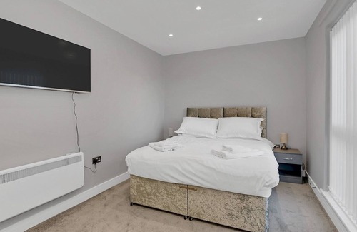 Brandon Casa | Pass the Keys | RAF Lakenheath Immaculate House
