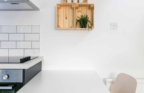 Histon Apartamento | Pass the Keys | Renovated 19th Century Barn w/ Free Parking