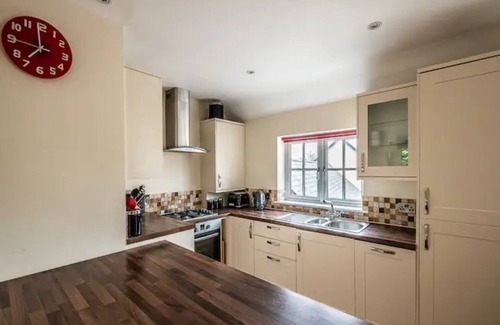 Clyst St Mary Apartamento | Pass the Keys | Spacious modern home in picturesque village