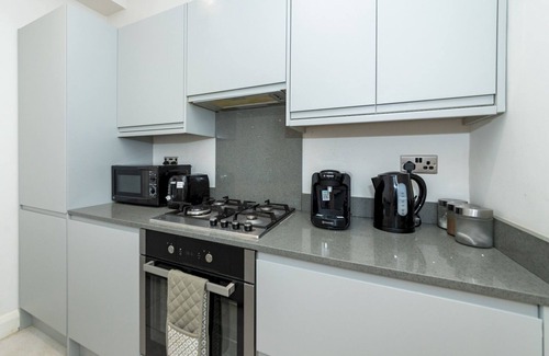 Reading Apartamento | Pass the Keys | Spacious 2BR Flat Modern Convenient