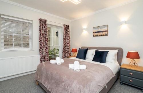 Upper Town Casa | Pass the Keys Stunning 2 bed home with on premises parking