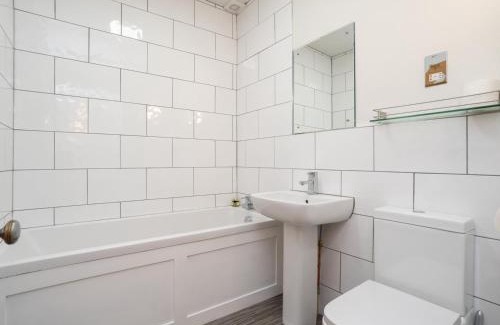 Upper Town Casa | Pass the Keys Stunning 2 bed home with on premises parking