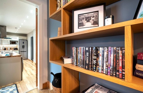 Belfast Casa | Pass the Keys | Stunning 2BR Townhouse in Belfast's Best Location!