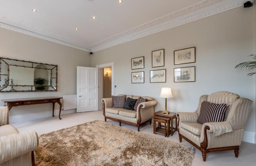 Shrewsbury Casa | Pass the Keys Stunning Georgian town house in the centre of town