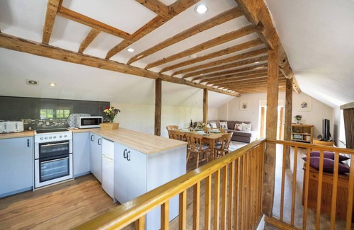Munslow Casa | Pass the Keys | Tranquillity Cottage set in rural south Shropshire