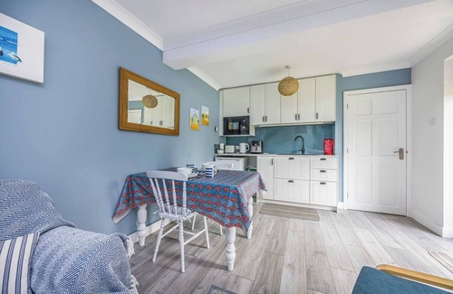 West Wittering Casa | Pass the Keys | Walk to West Wittering Beach