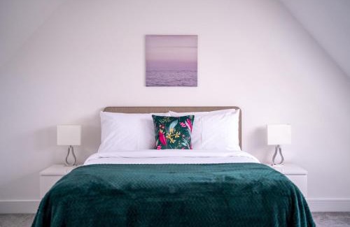Bicester Casa | Pass The Keys Whitelands Way Large Family Home 8 plus 2 near Bicester Village