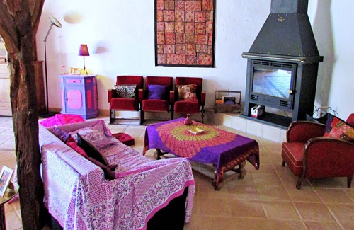 Calmont Cama Y Desayuno | Pastel: furnished room between Toulouse and Carcassonne