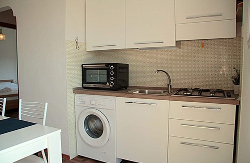 Lido di Pomposa Apartamento | Pasubio 1 - Three-room apartment with air conditioning near the sea.