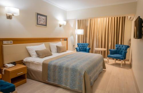Golbasi Cama Y Desayuno | Patalya Lakeside Resort Hotel