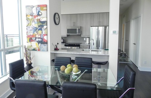 Downtown Mississauga Apartamento | Pathway Suites