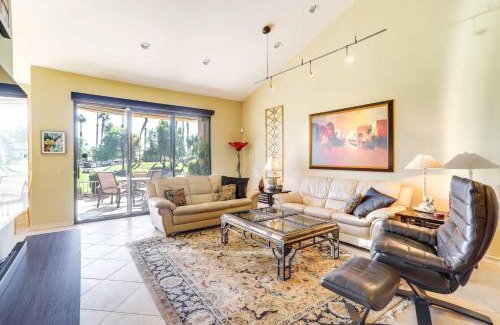 Palm Desert Apartamento | Patio and Resort Amenities Palm Desert Escape
