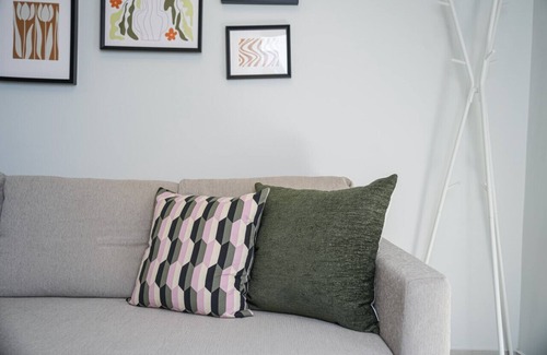 Santurce Hotel | Patio Elba Junior 1 Bedroom Suite