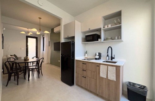 Santurce Hotel | Patio Elba Junior 1 Bedroom Suite