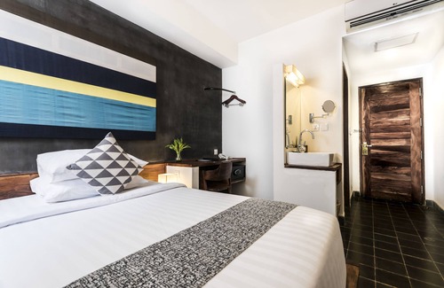 Chamkar Mon Hotel | Patio Hotel & Urban Resort
