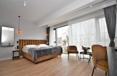 Gdansk City Center Apartamento | Patio Riverfront Aparthotel
