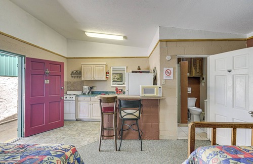 Lake Whitney Apartamento | Patio & Trail Access: Lake Whitney Studio!