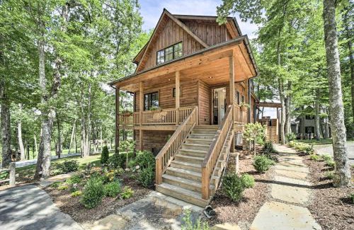Glenville Casa | Patio with Fireplace Glenville Resort Retreat!