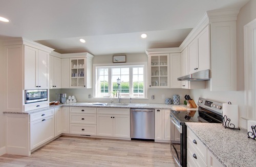 Gordonville Casa | Patio & Yard: Newly Built Retreat in Ronks!