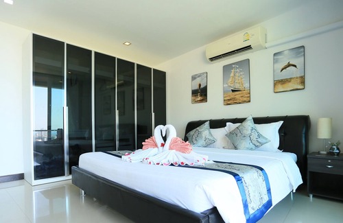 Patong Villa | Patong Seaview Pool Villa 3 bedroom