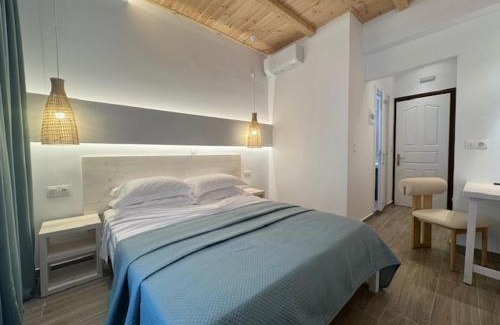 Fournoi Casa | Patras Rooms est 1990