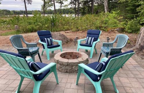 Ellsworth Casa | Patten Pond Cottage