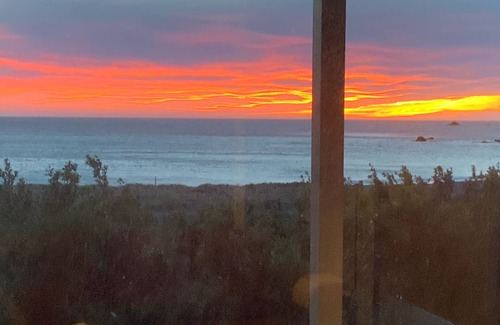 Cape Palliser Casa | PAUA PUNTO con hermosa playa vista reserva. Cerca de la playa Wifi y sky