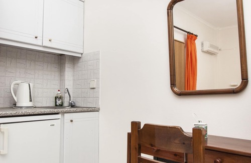 Perissa Casa | Paul's Studio
