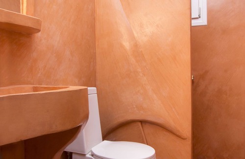 Perissa Casa | Paul's Studio
