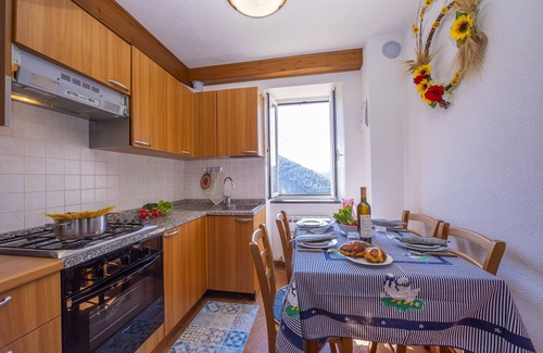 Ne Casa | Paulotti Antico Borgo First Floor, Ne, Italy