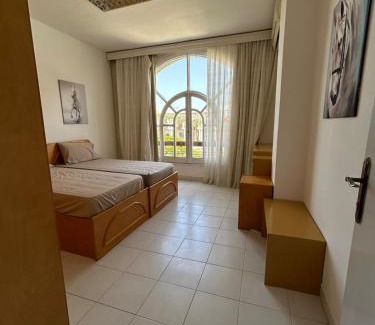 Corniche Road-Dahar Villa | Pause for a while