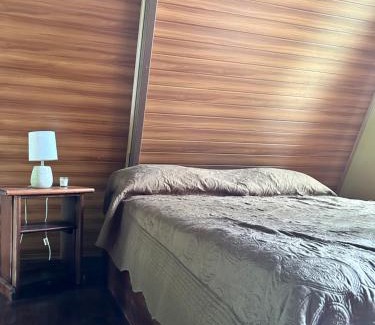 Baru Casa | Pavón dorado