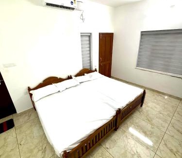 Irinjalakuda Casa | Pavans Rainy Days Home Stay