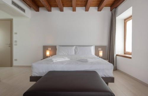 Valgatara Casa | Paverno Suites