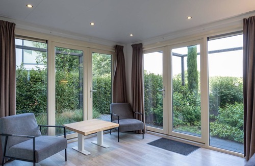 Langeberg Casa | Pavilion l'etage Sauna 10 by Interhome