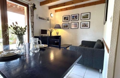 Les Ayguades Casa | Pavillon à 400m de la mer avec piscine, terrasse et parking privé - 4 couchages - FR-1-229-844