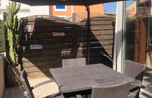 Sorede Casa | Pavillon 3 chambres avec véranda et climatisation.