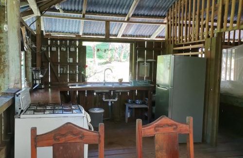 Pavones Cabina | Pavones Rustic Jungle Cabin