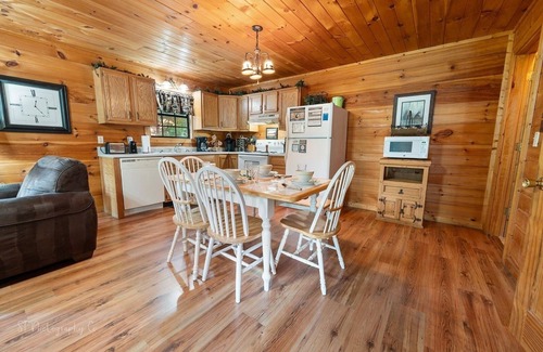 Sevierville Cabina | Huellas de garras