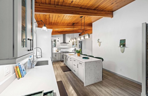 Fairbanks Casa | PawPaw's Pool House