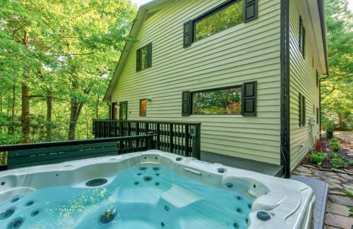 Boone Casa | Paws A While